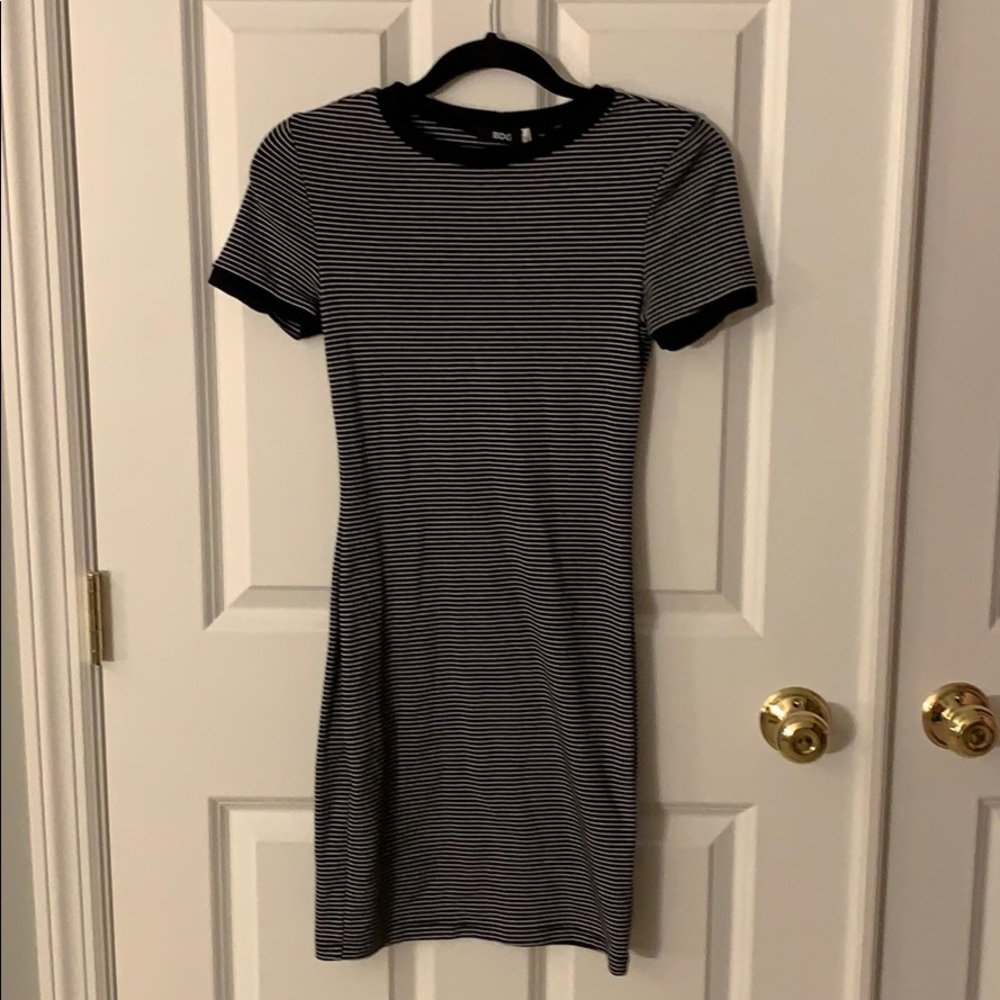 Simple cotton dress size S